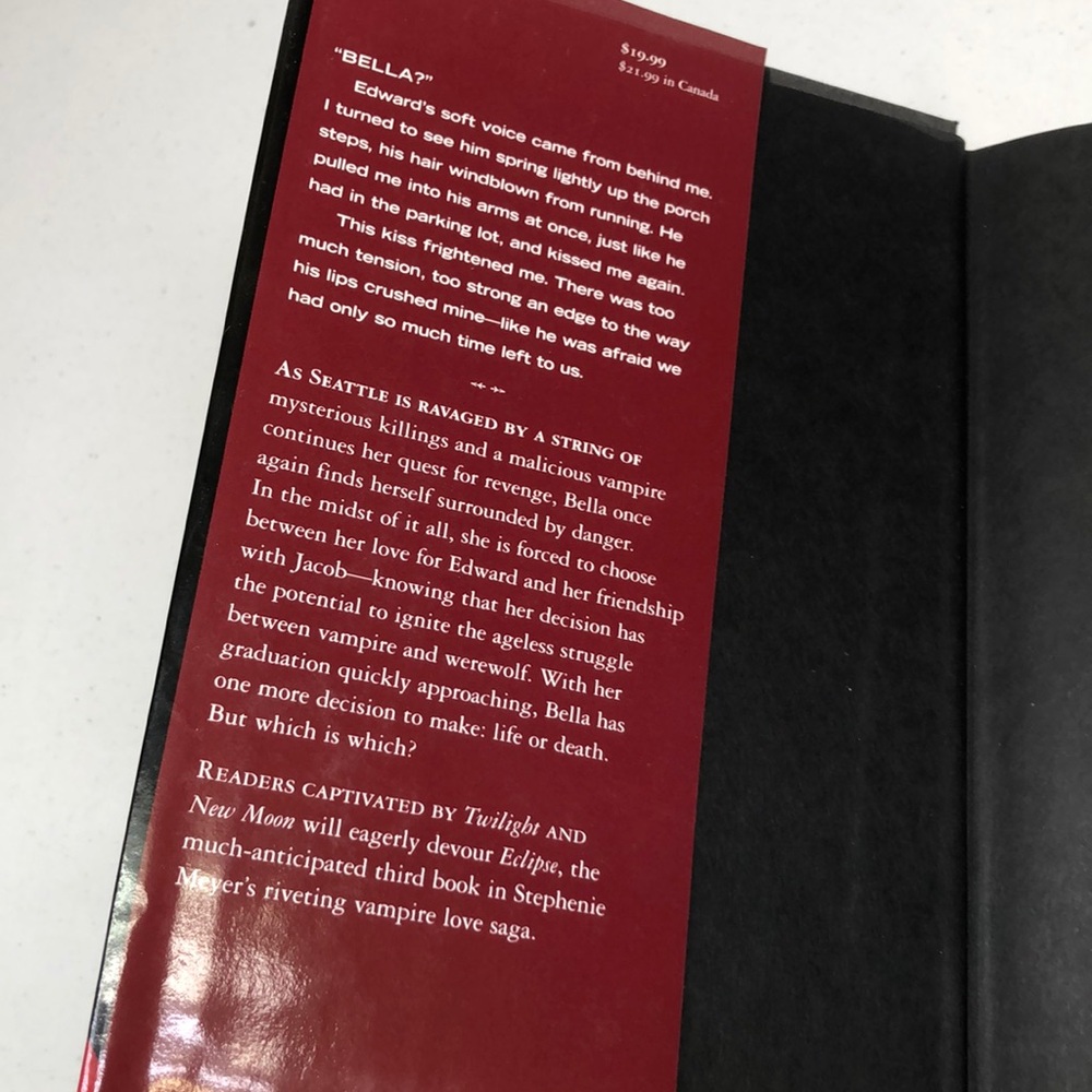 Eclipse by Stephenie Meyer Hardcover with Jacket ⭐️ - Picture 4 of 5